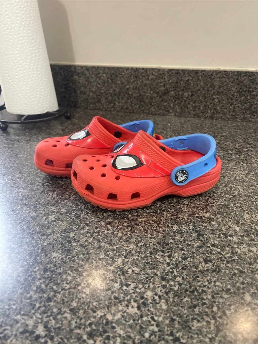 Crocs Marvel All Terrain Shoes Kids Size 10 Spiderman Clog Slip On Red Blue